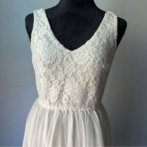 Forever 21 Cream Sleeveless Dress